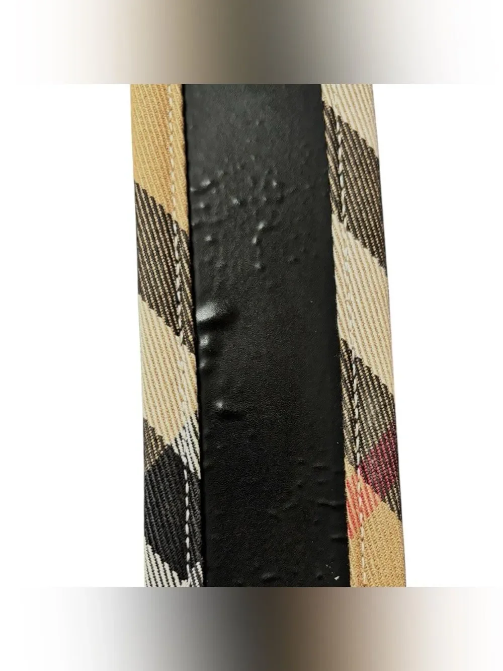 Burberry Black Leather Belt with Signature Beige Check Accent